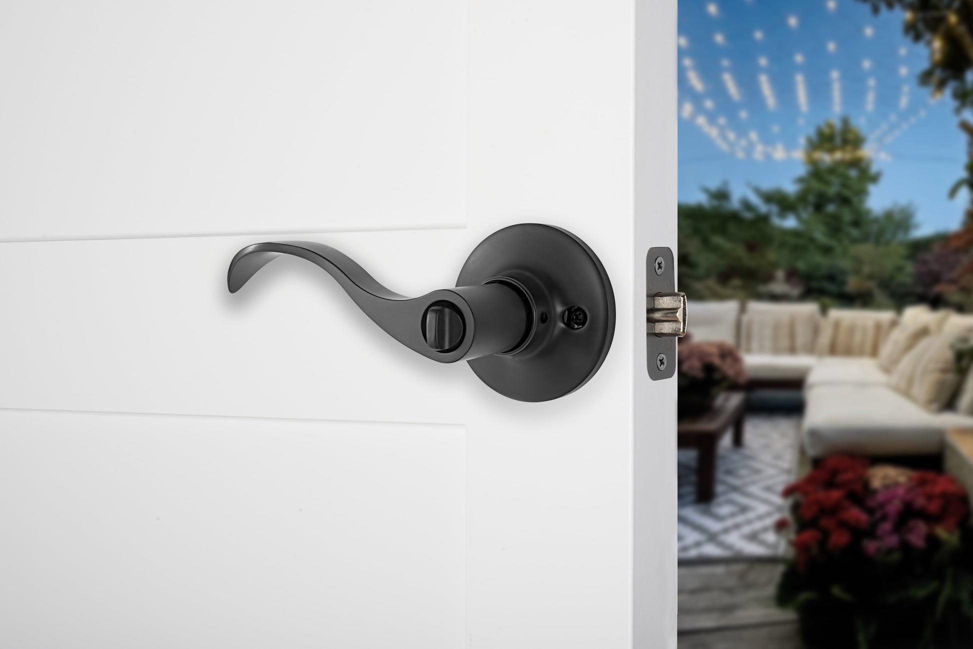 Keyed Entry Modern Wave Style Lever Doorknob with Pro-Guard, Matte Black Finish